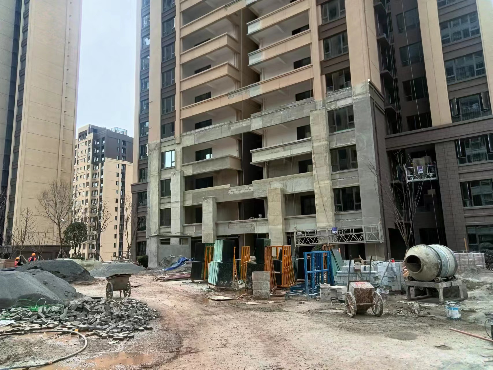 如何打造精致的EPS外墻裝飾線條？