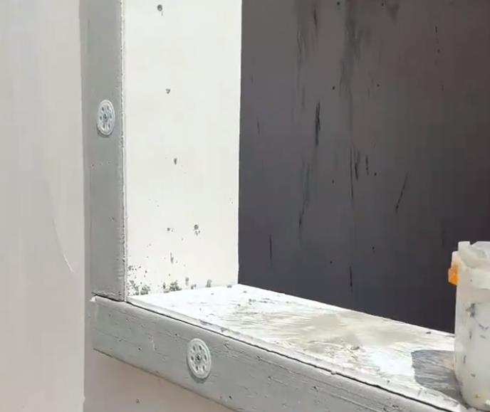 EPS窗套線條之前，首先需要準備好所需的材料