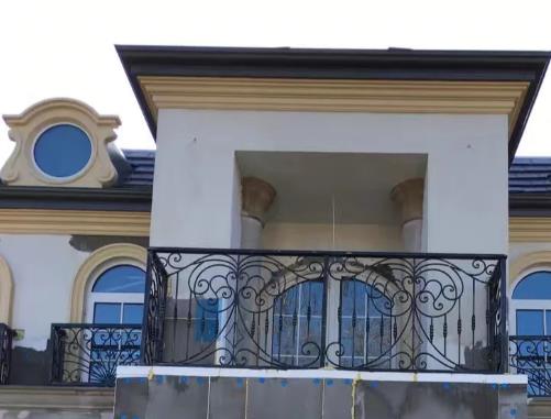 對(duì)于EPS線(xiàn)條的接縫處，要特別注意處理