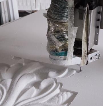 EPS外墻裝飾浮雕安裝之前，需要先進行測量與定位